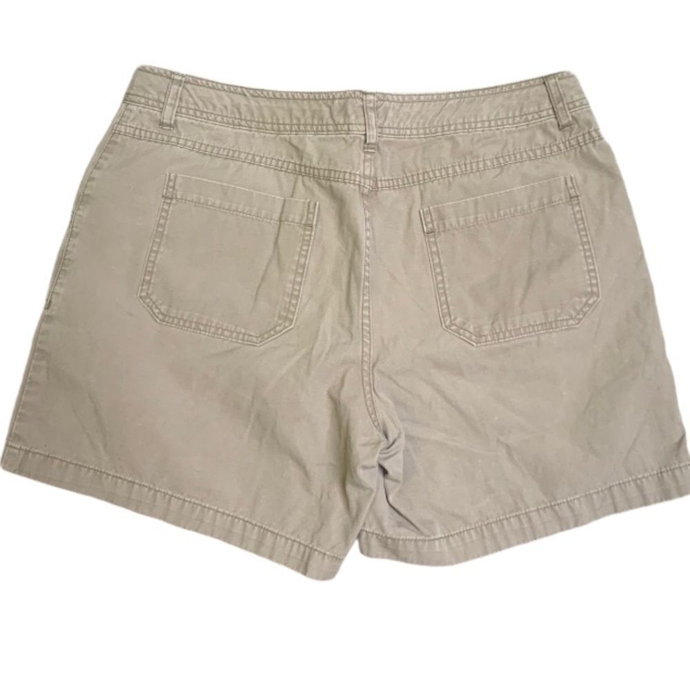 Cherokee Shorts  - Picture 2 of 3
